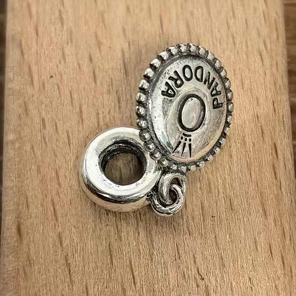 Pandora Charleston SC Dangle Charm Pendant, S925 Silver Bracelets - Picture 4 of 4